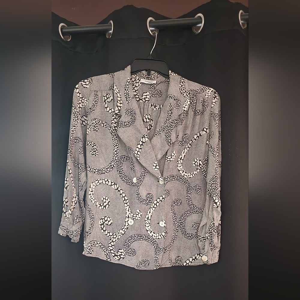 Missoni Women's Long Sleeve Blouse. Design Black, Grey N White. Used Size 6